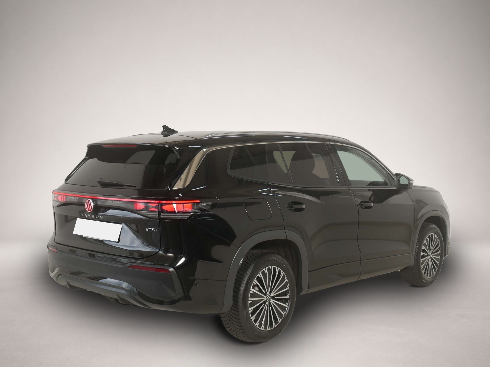 Volkswagen Tayron (10/2025, Benzin)