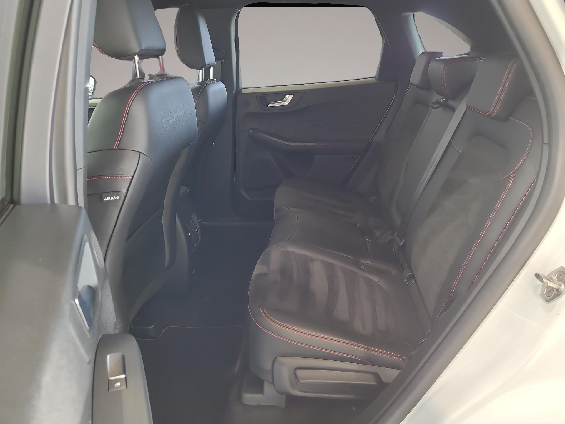 Ford Kuga (10/2022, Hybrid (Benzin/Elektro))