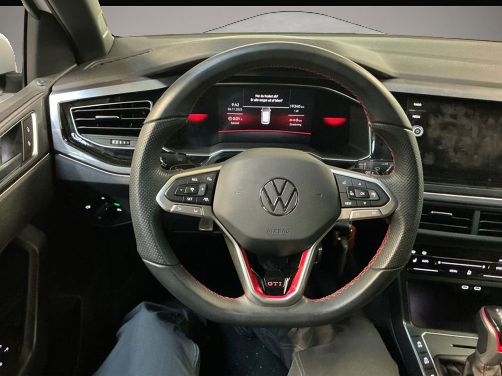 Volkswagen Polo (11/2024, )