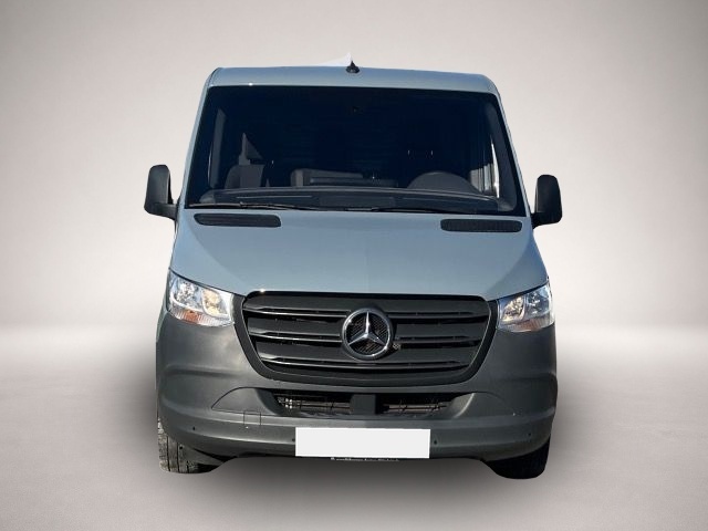 Mercedes-Benz Other (12/2023, Diesel)