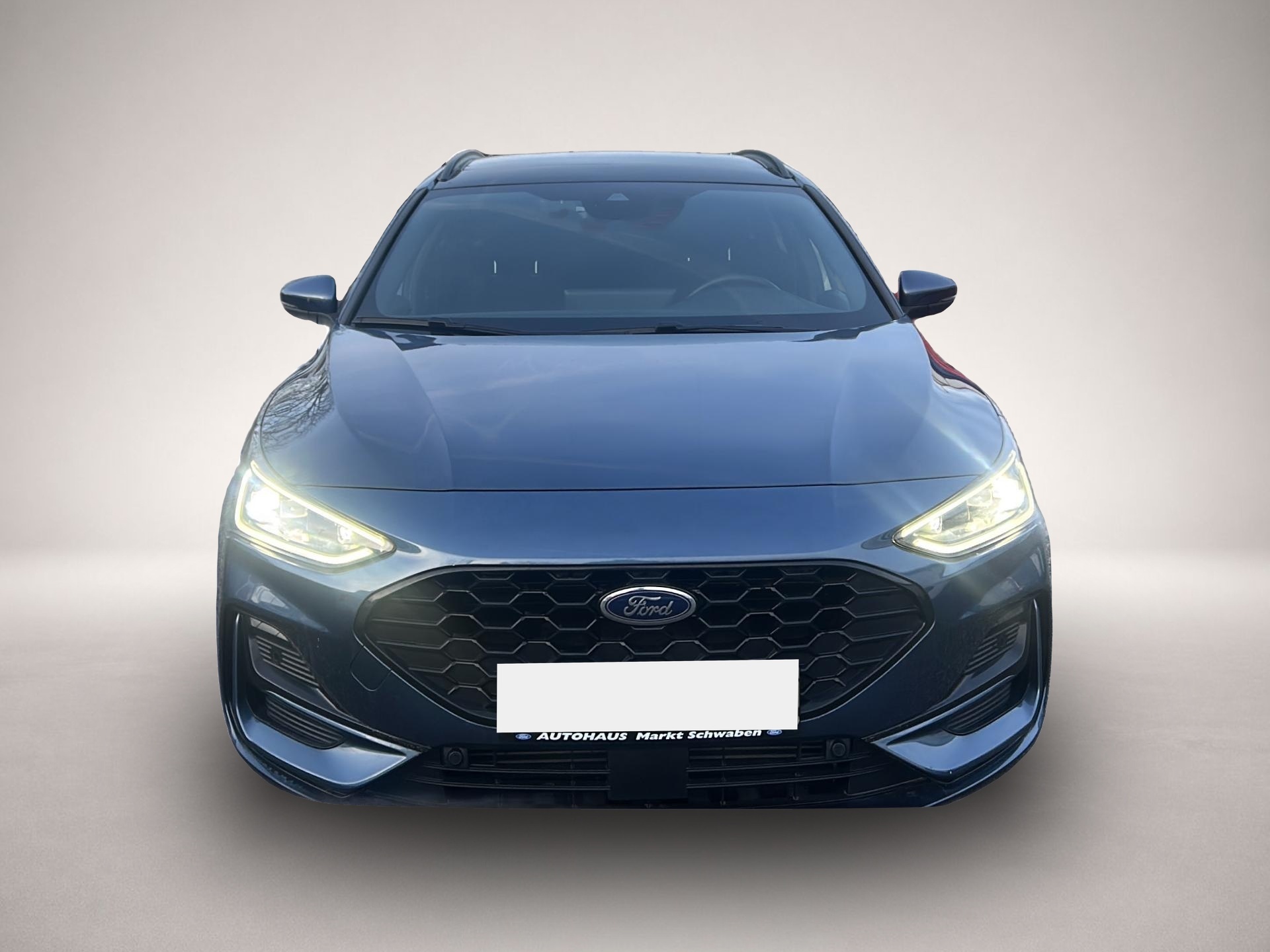 Ford Focus (03/2023, Benzin)