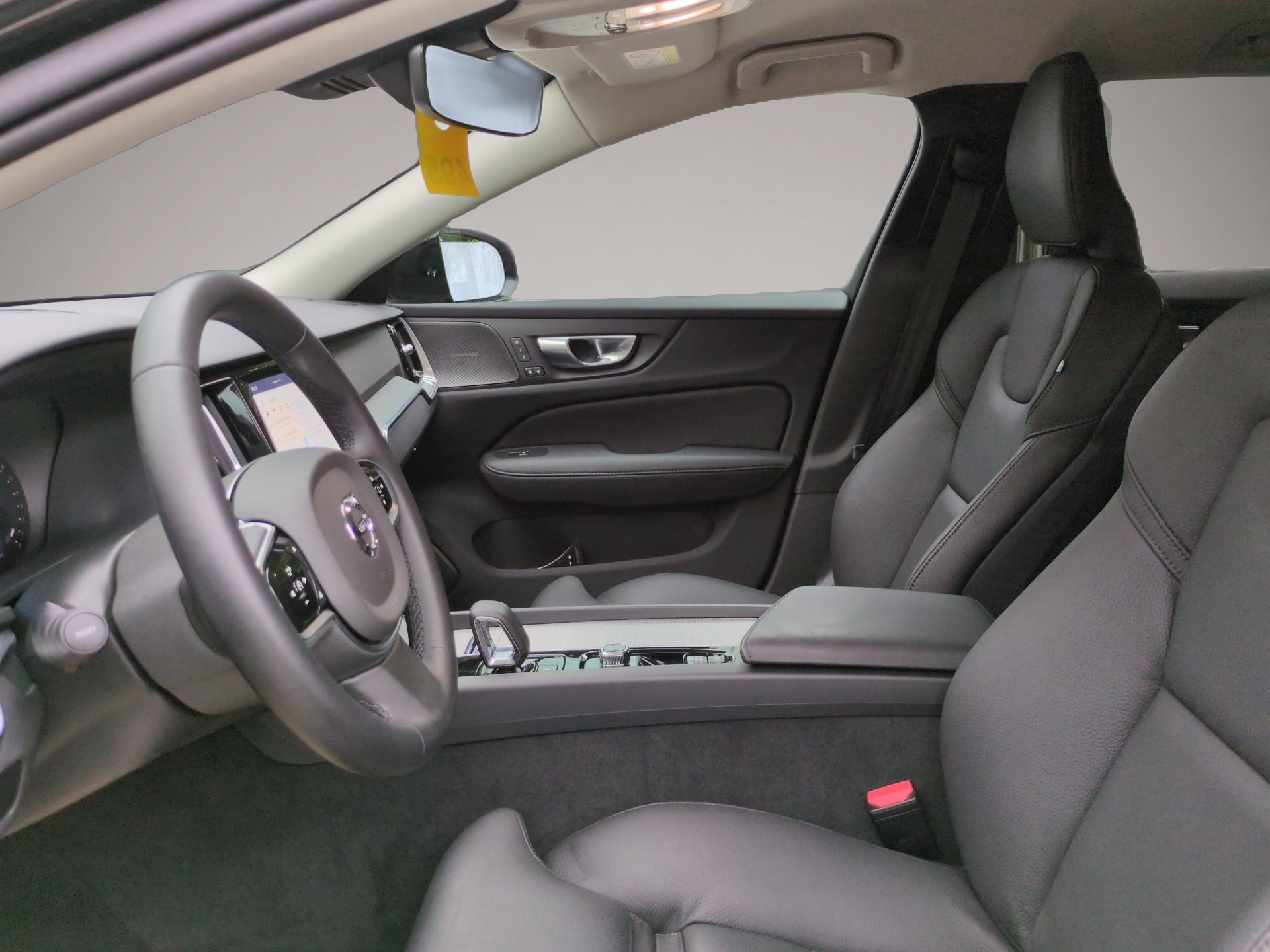 Volvo V60 (04/2024, Benzin)