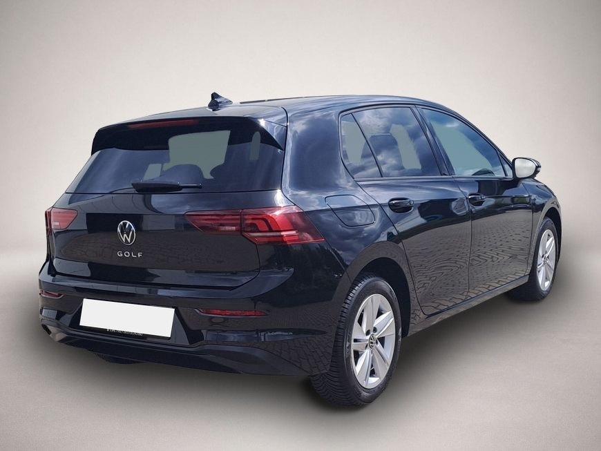 Volkswagen Golf (02/2025, Benzin)