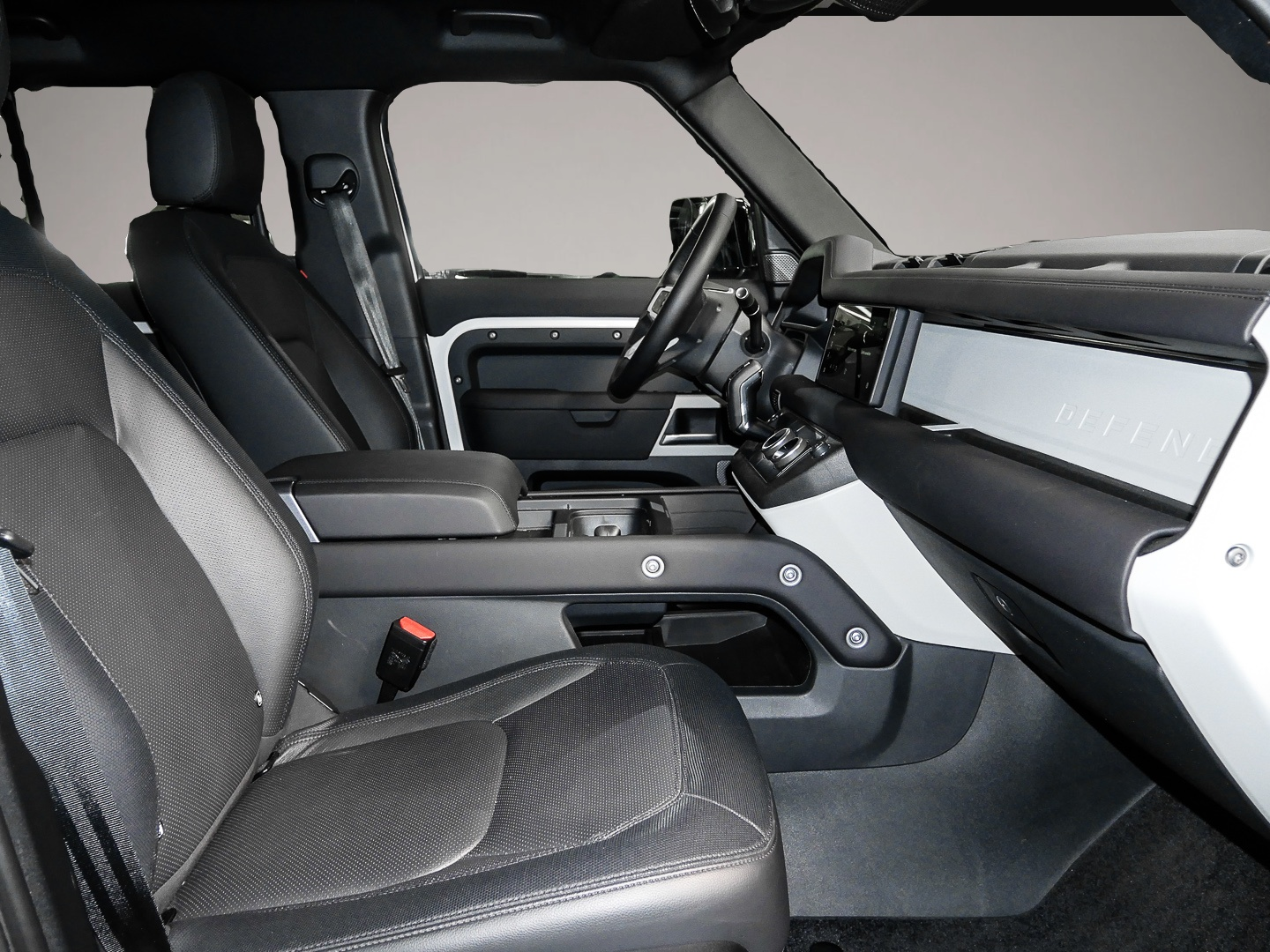 Land-Rover Defender (11/2023, Diesel)