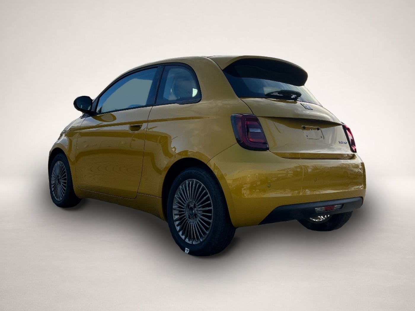 Fiat 500 (05/2026, Benzin)