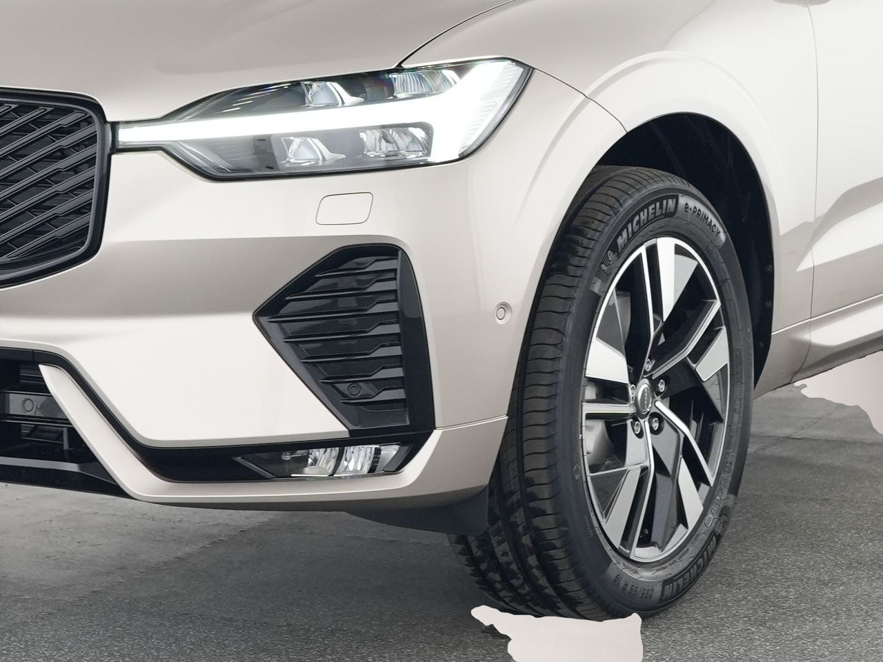 Volvo XC60 (07/2025, Benzin)