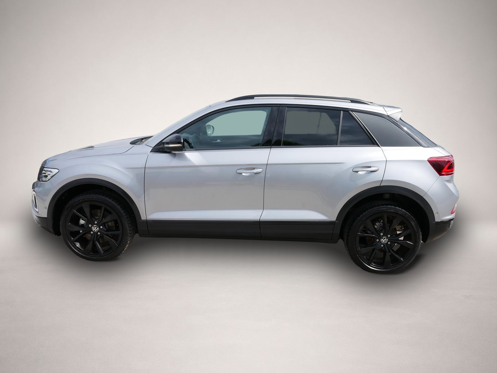 Volkswagen T-Roc (01/2026, Benzin)