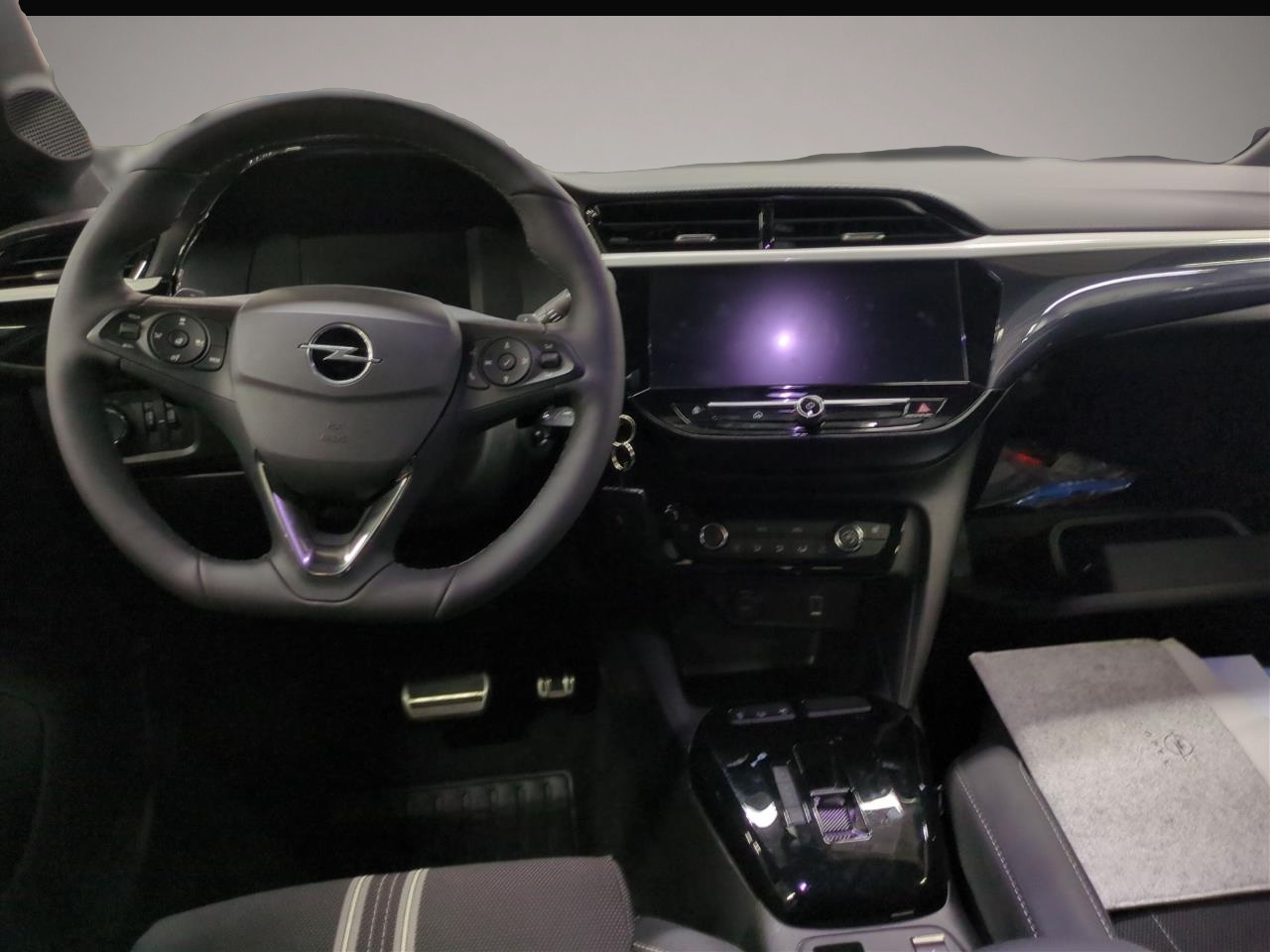 Opel Corsa (09/2025, Benzin)