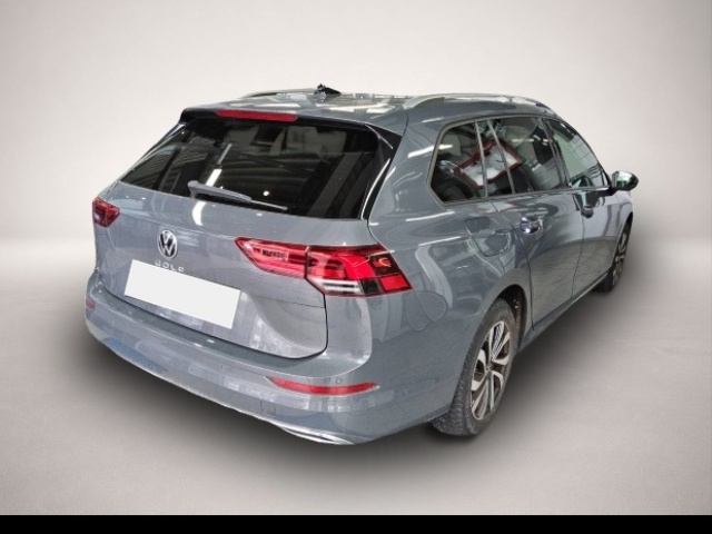 Volkswagen Golf (06/2022, )