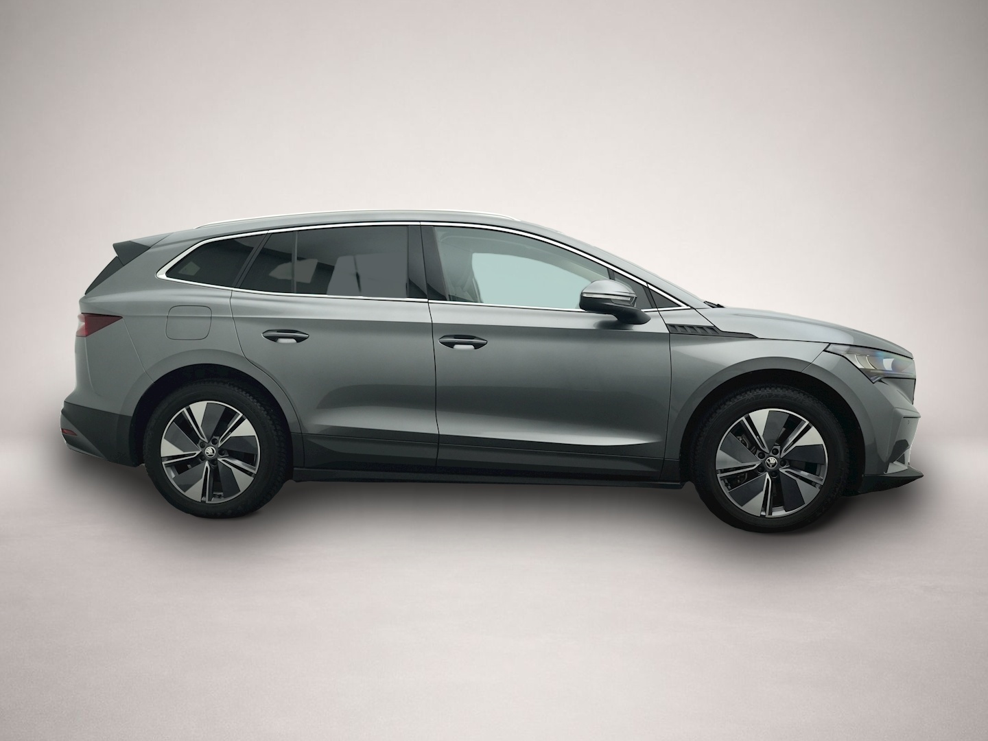 Skoda Enyaq (04/2025, ELECTRIC)