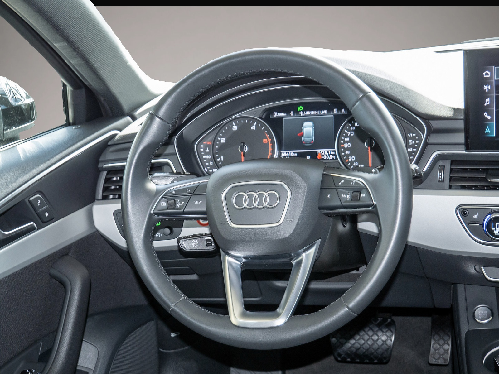 Audi A4 (02/2022, Diesel)