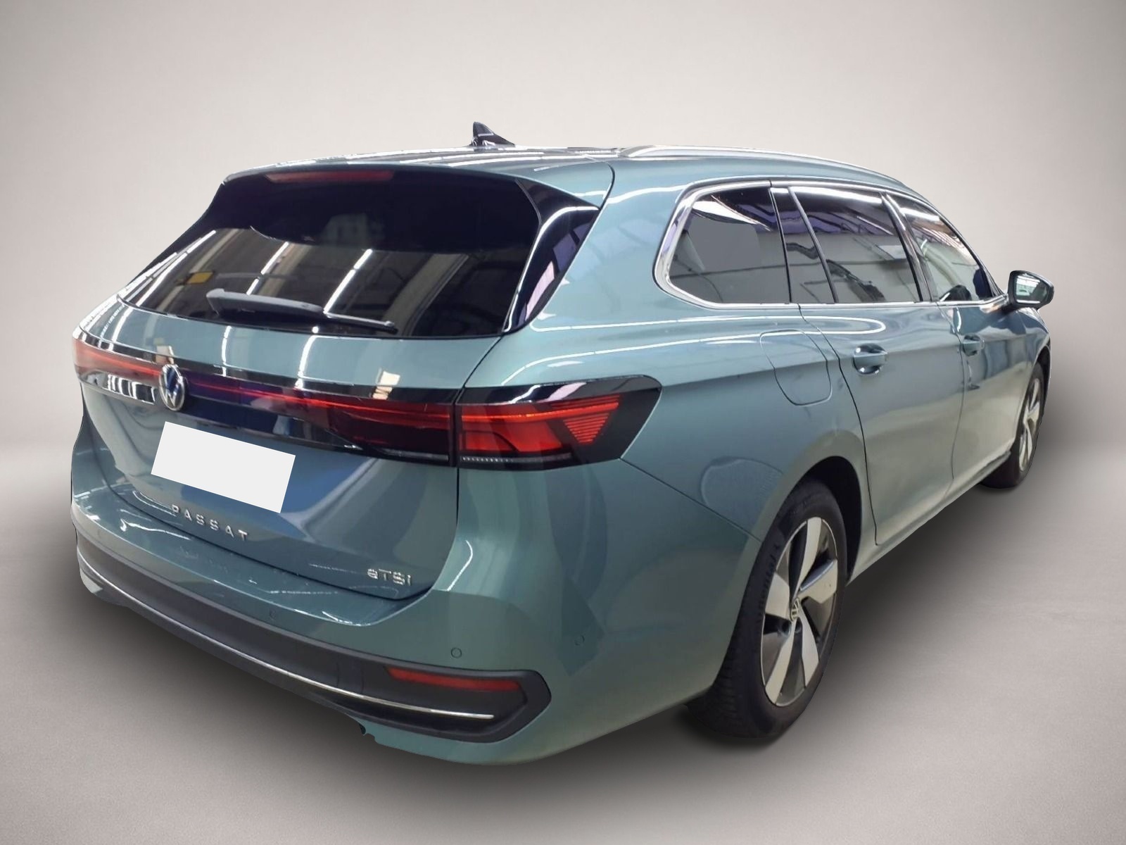 Volkswagen Passat Variant (10/2025, )