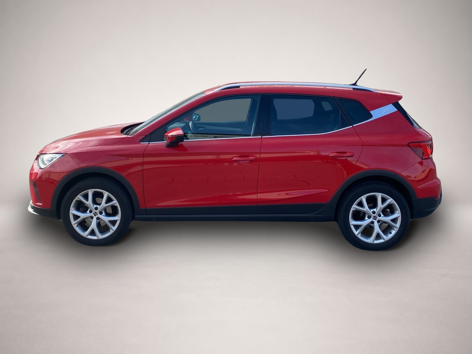 Seat Arona (04/2024, Benzin)