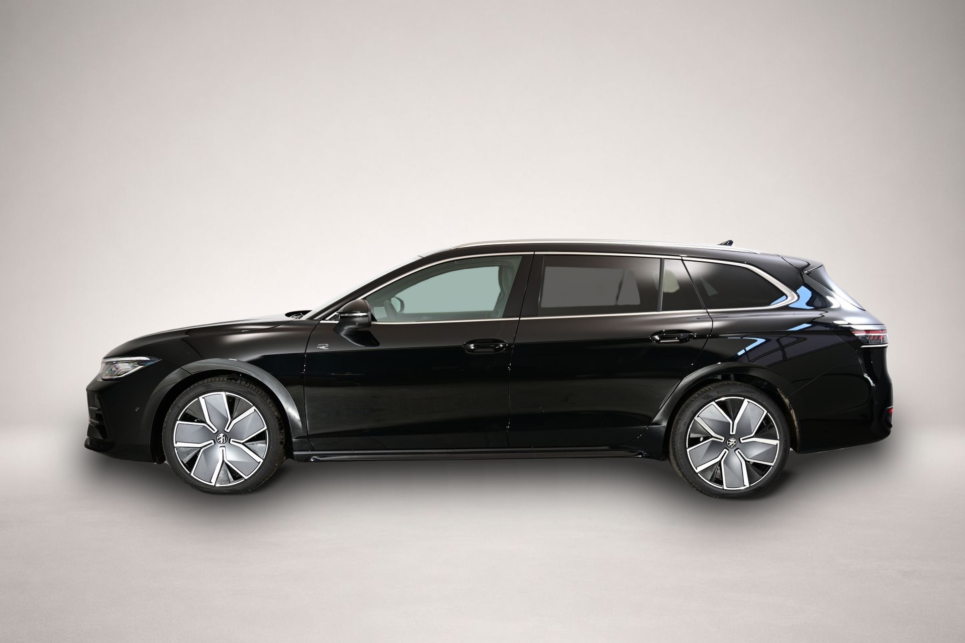 Volkswagen Passat (01/2026, Benzin)