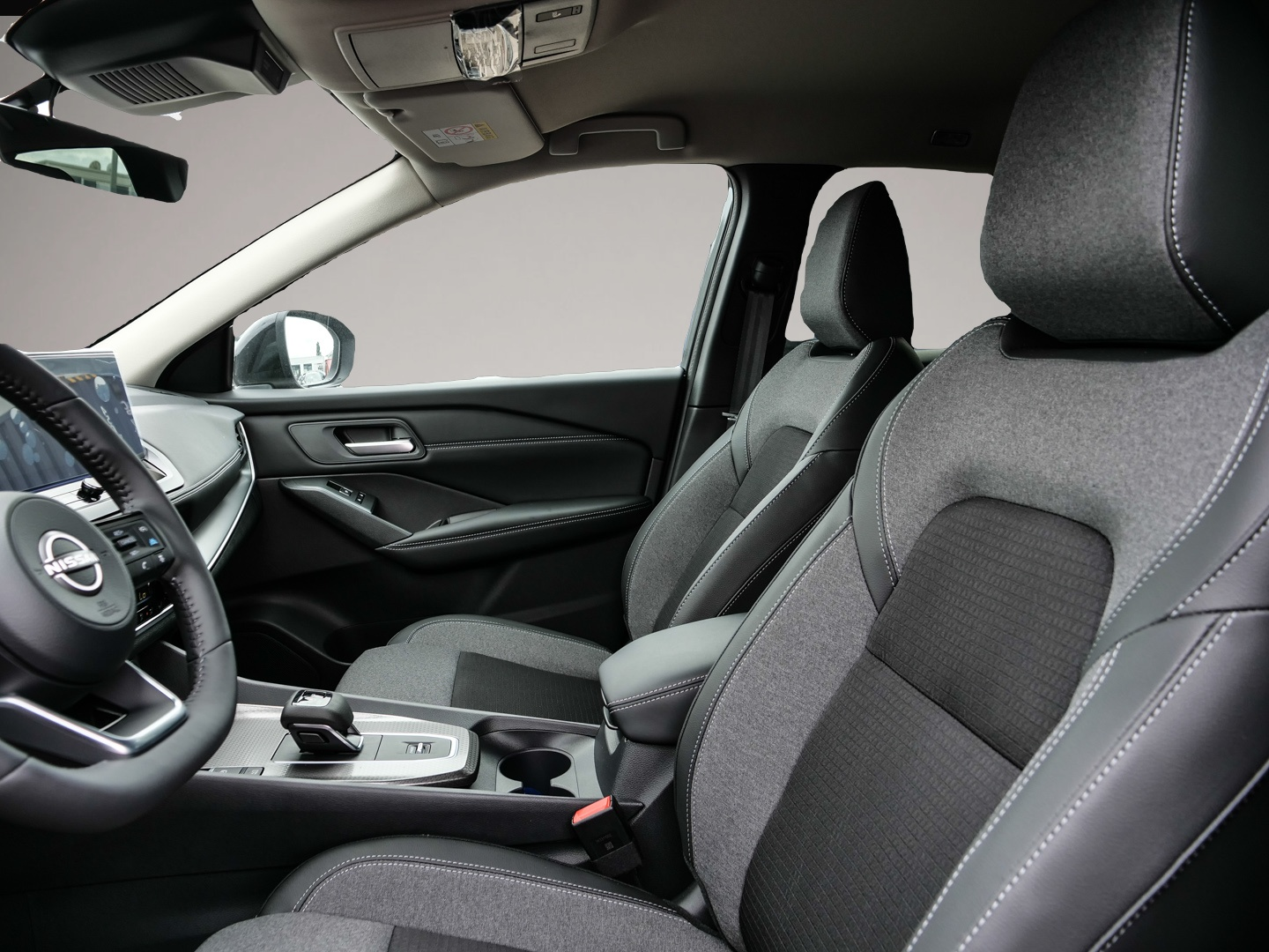 Nissan Qashqai, image 4 of 6