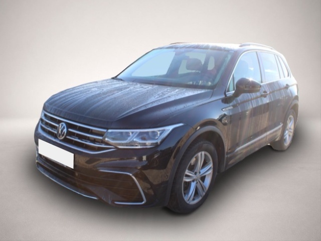 Volkswagen Tiguan (06/2021, )