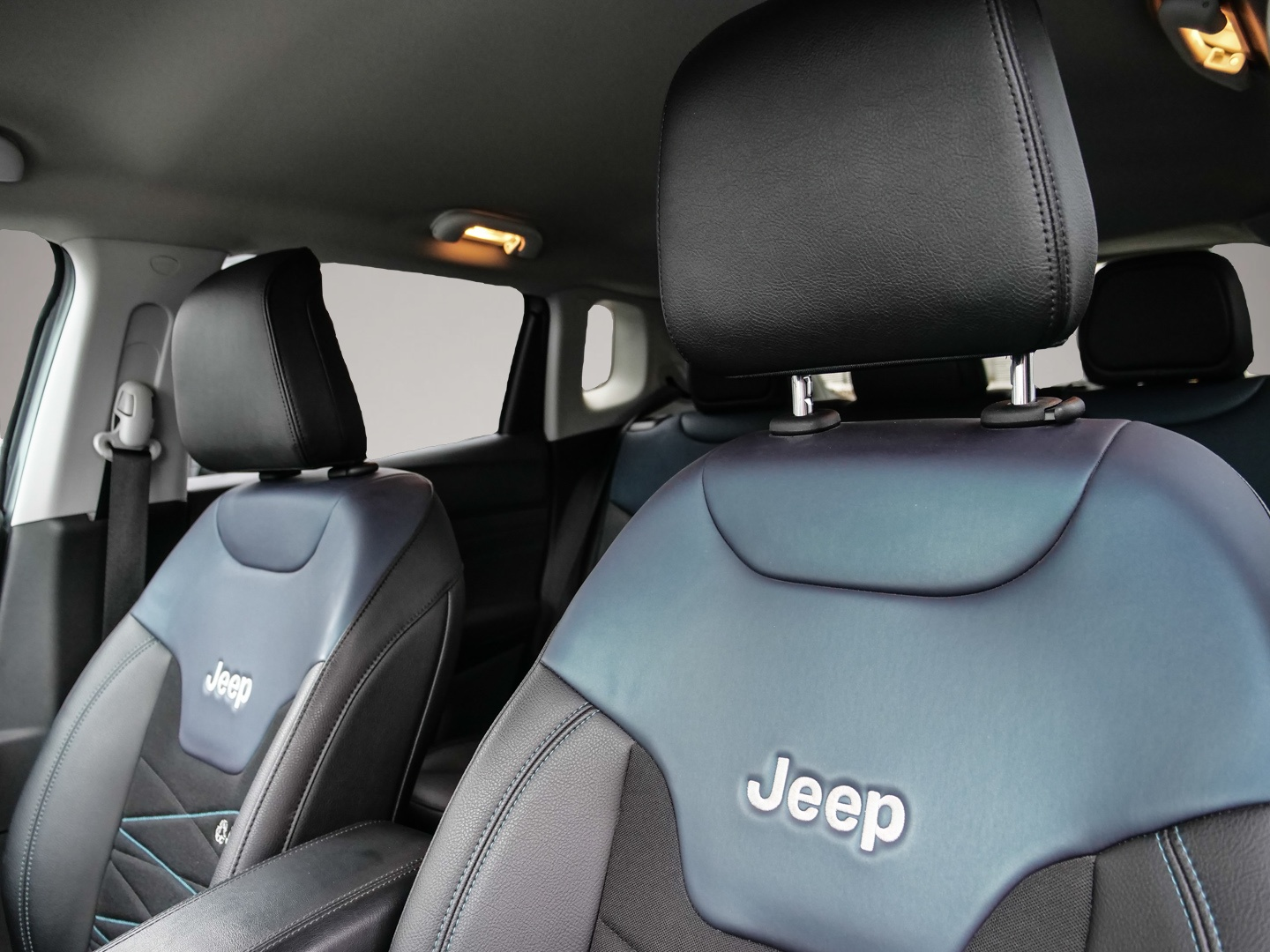 Jeep Compass (12/2022, )
