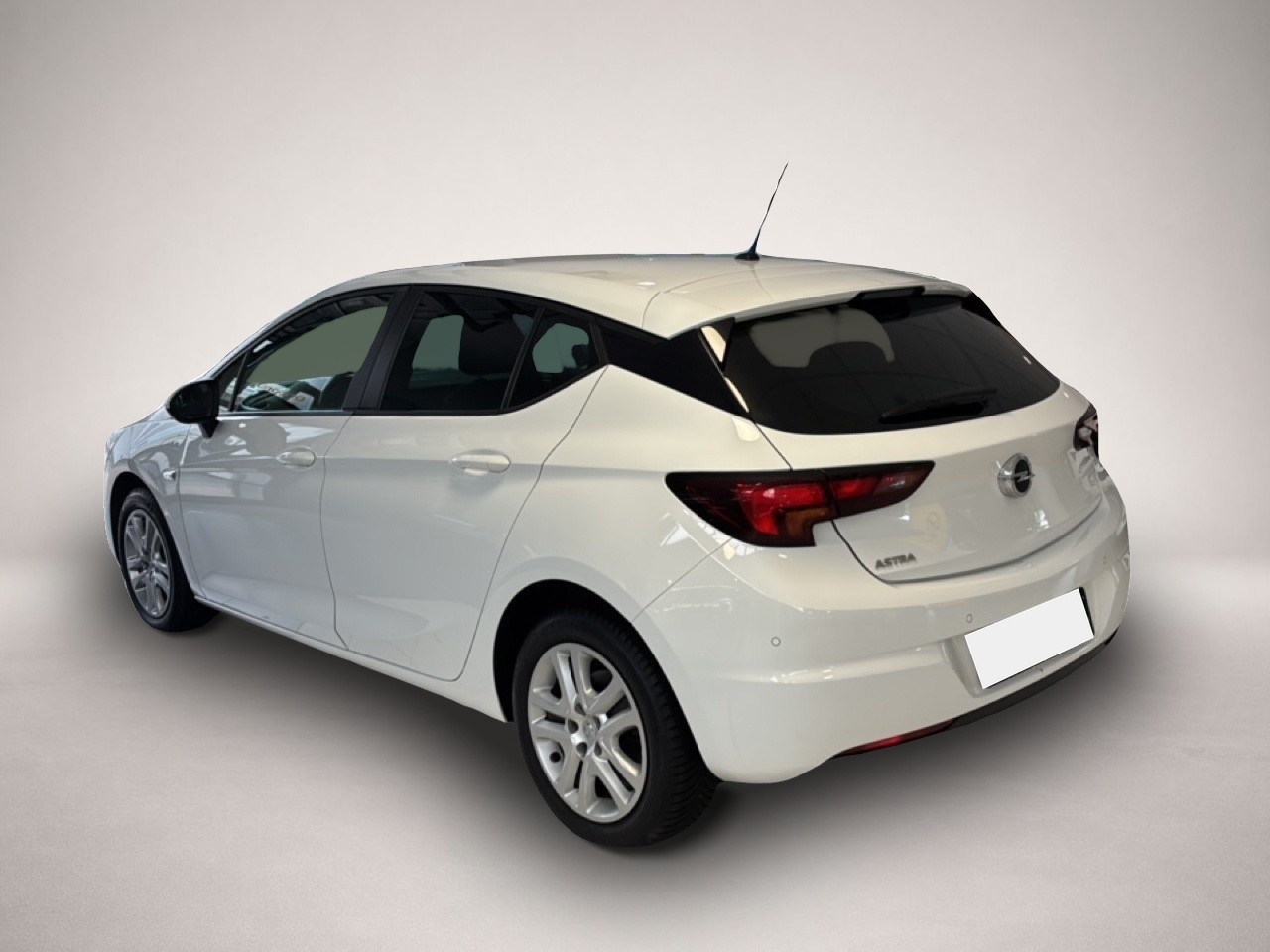 Opel Astra (03/2020, Benzin)