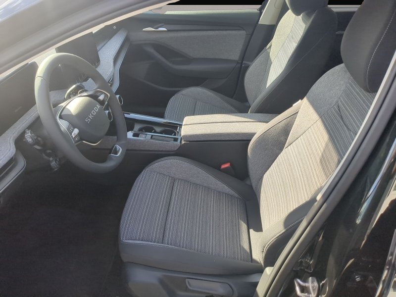 Skoda Superb (09/2025, Diesel)