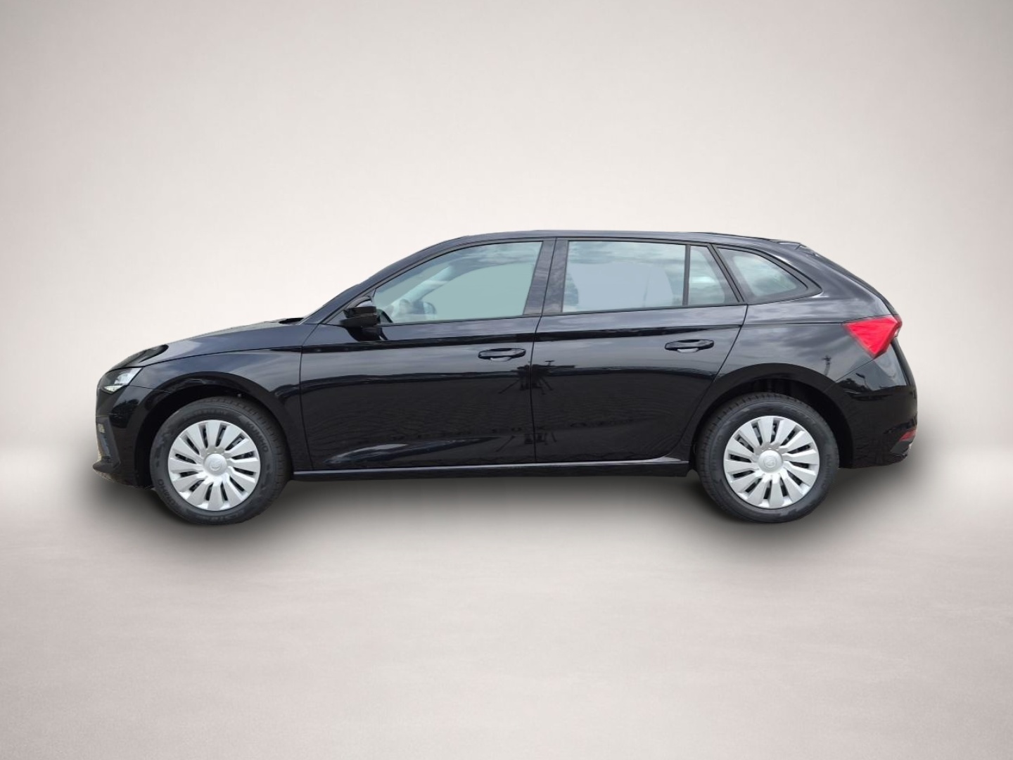 Skoda Scala (08/2026, Benzin)