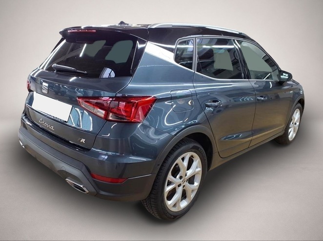 Seat Arona (11/2025, Benzin)