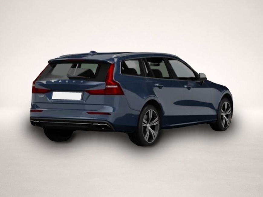 Volvo V60 (02/2026, Benzin)