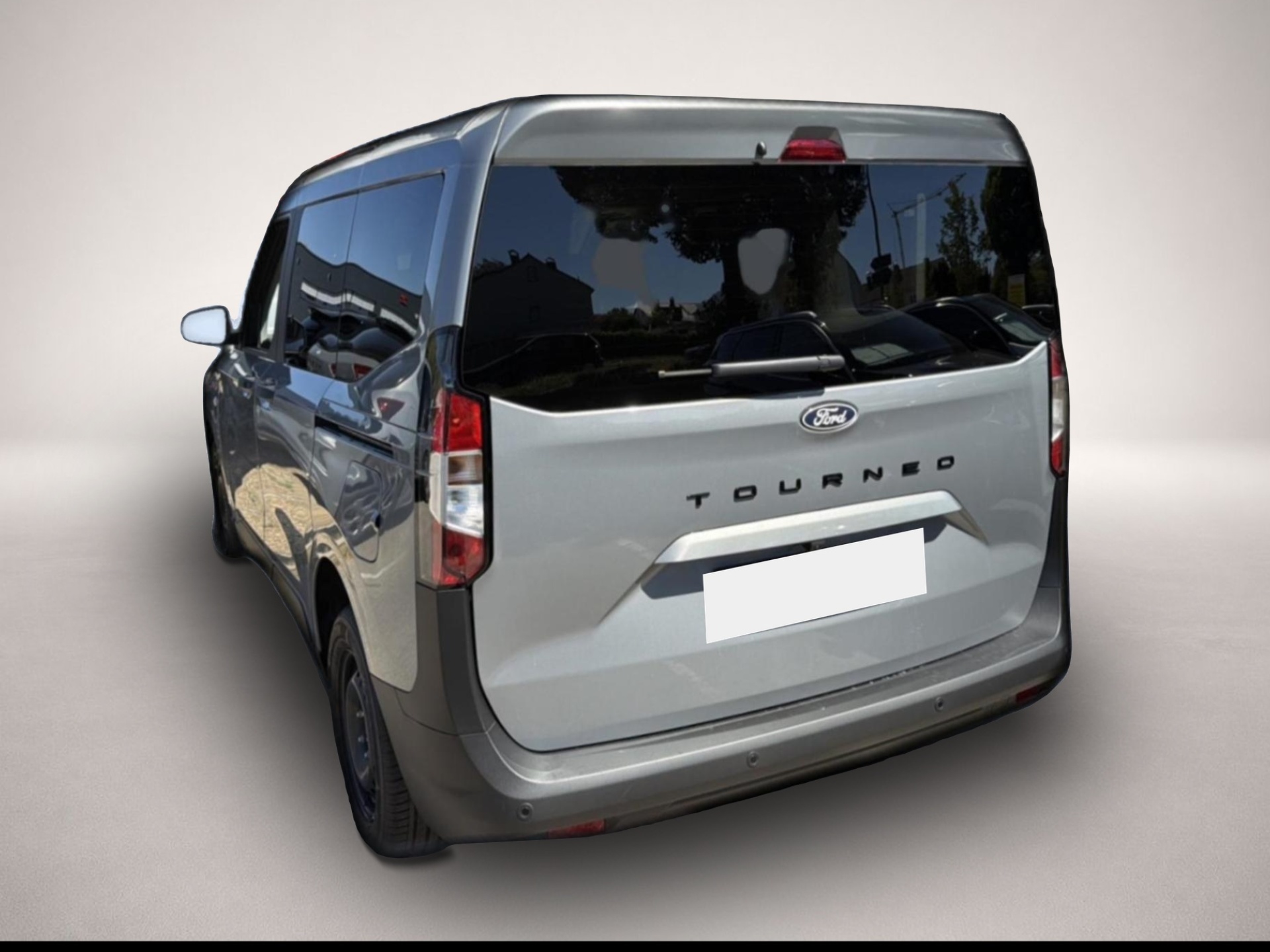 Ford Tourneo Courier (05/2026, Benzin)