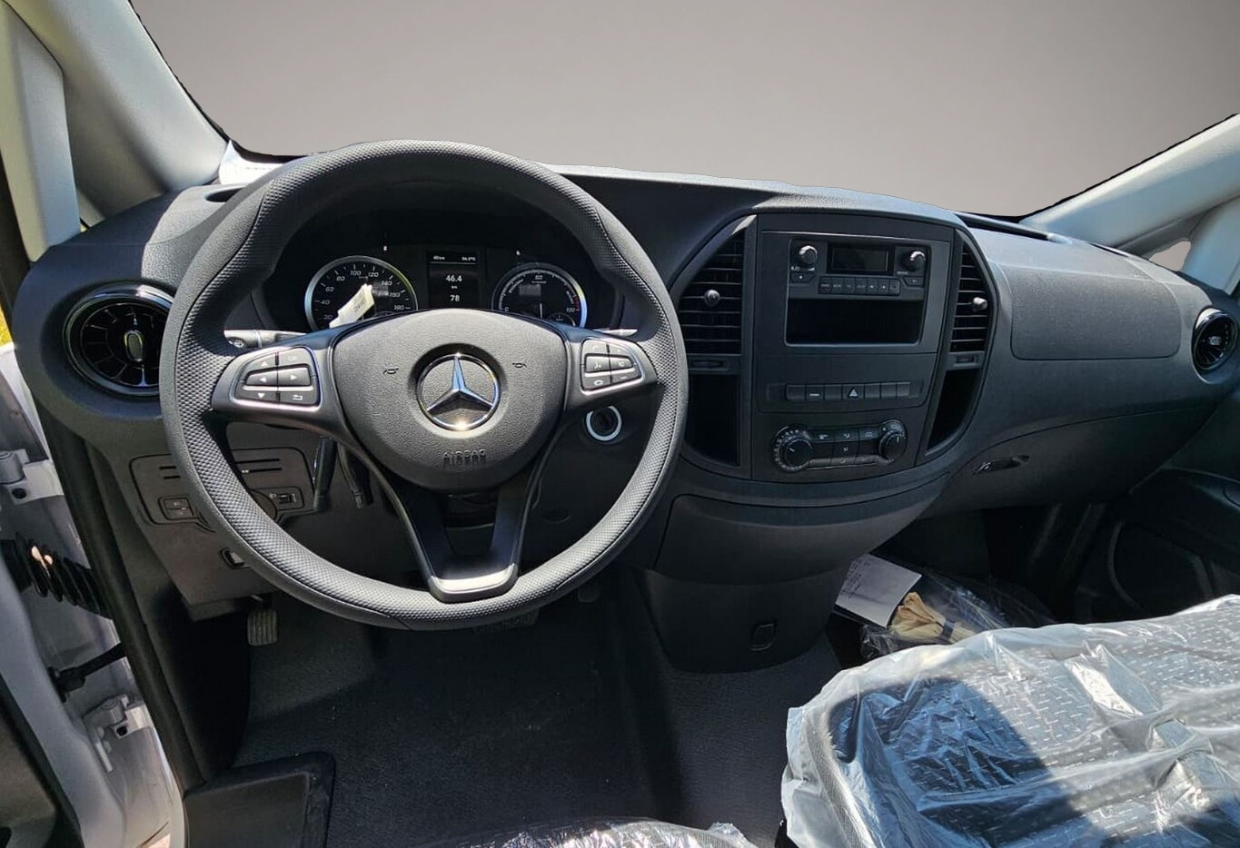 Mercedes-Benz Vito (11/2025, ELECTRIC)