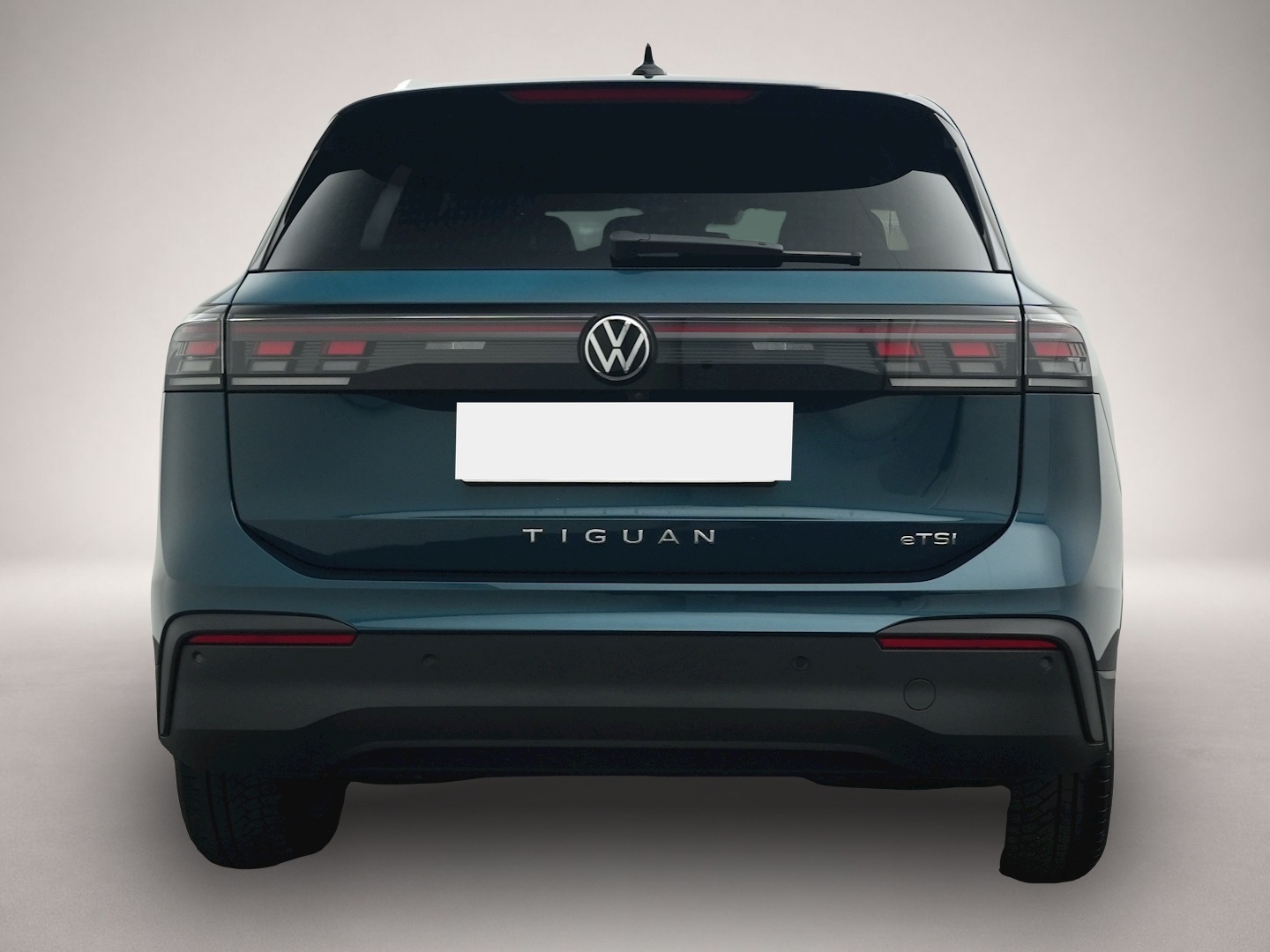 Volkswagen Tiguan (12/2025, Benzin)