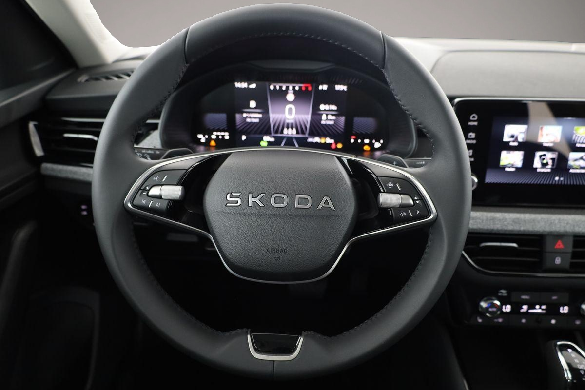 Skoda Kamiq (06/2026, Benzin)