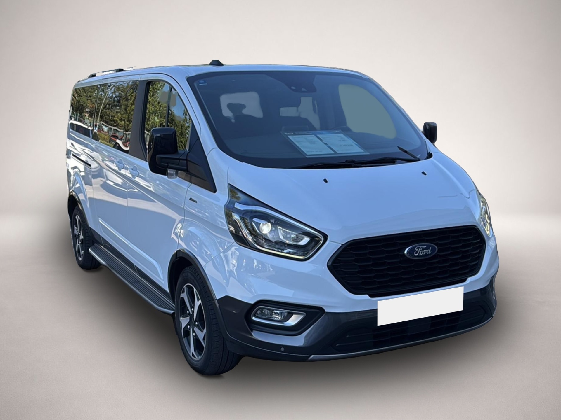 Ford Tourneo Custom (06/2022, Diesel)