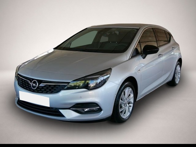 Opel Astra (11/2021, Benzin)