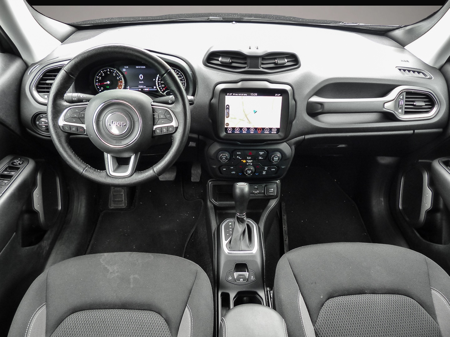 Jeep Renegade (04/2023, Benzin)