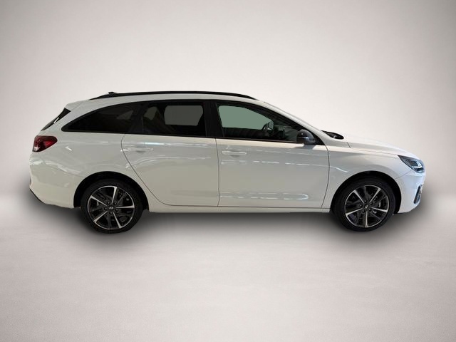 Hyundai i30 (11/2025, Benzin)