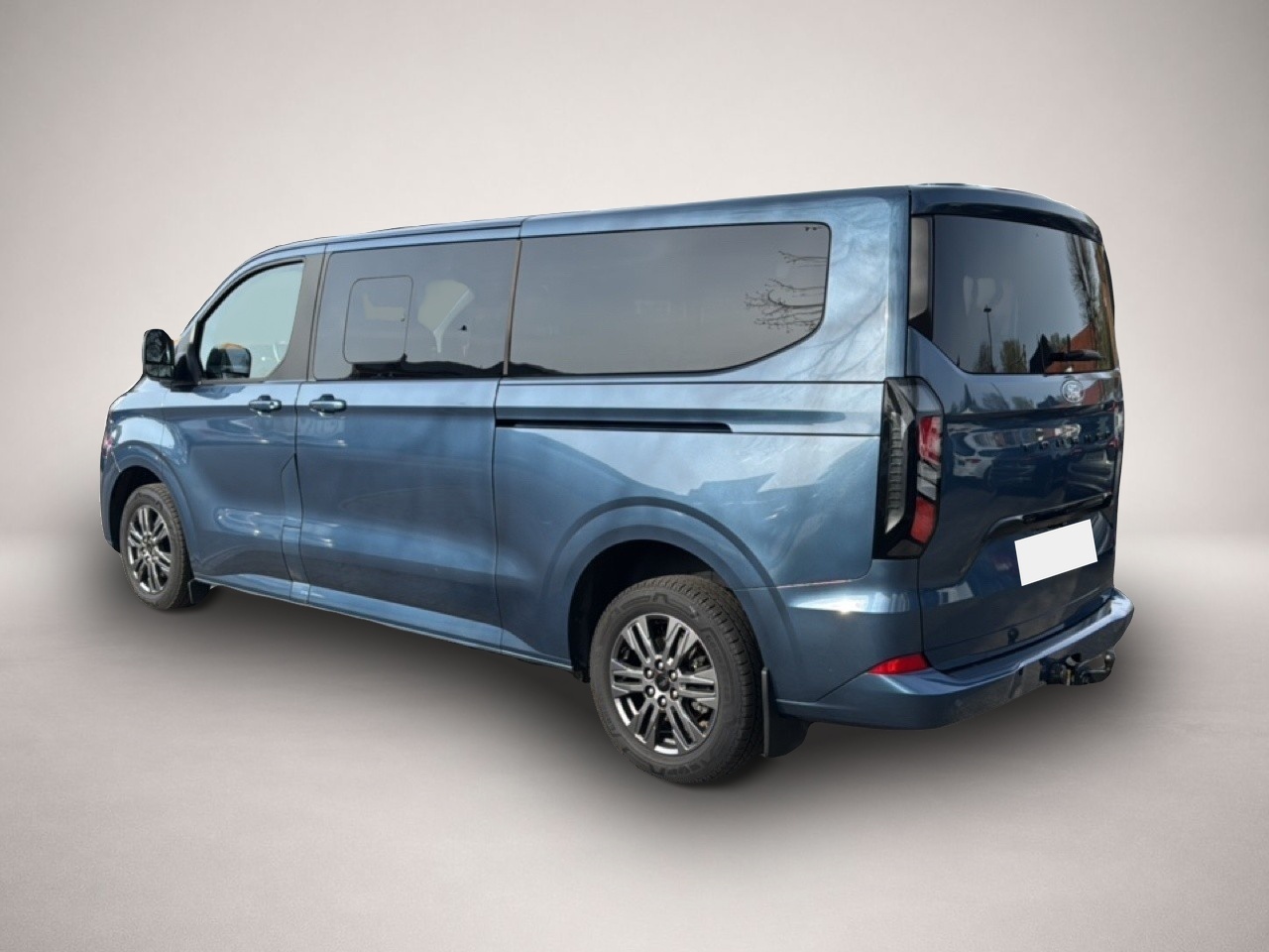 Ford Tourneo Custom (02/2025, Diesel)