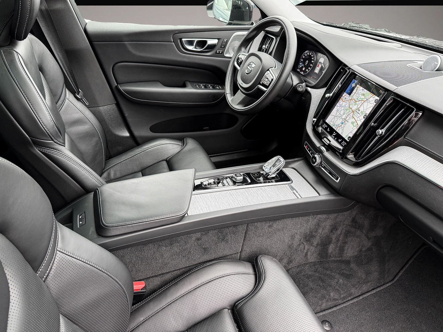 Volvo XC60 (07/2021, Hybrid (Benzin/Elektro))