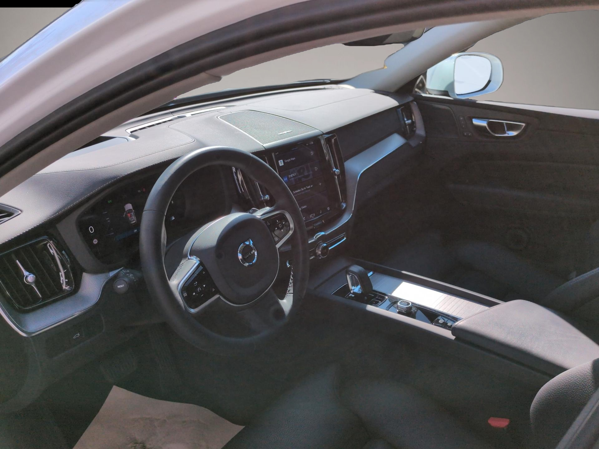 Volvo XC60 (02/2023, Benzin)
