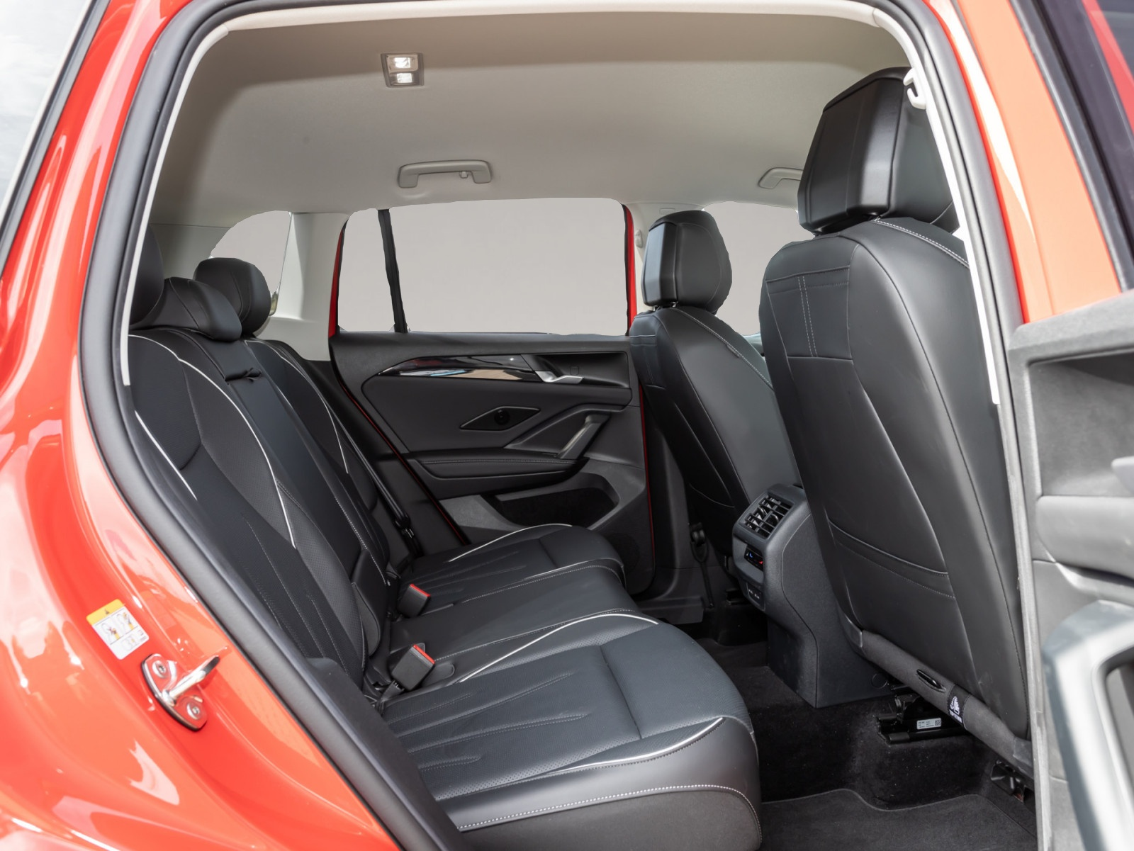 Volkswagen Tiguan (08/2024, Benzin)