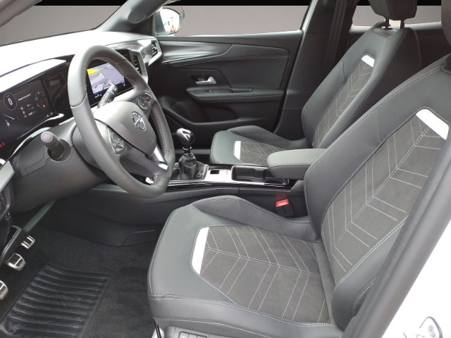 Opel Mokka (12/2023, Benzin)
