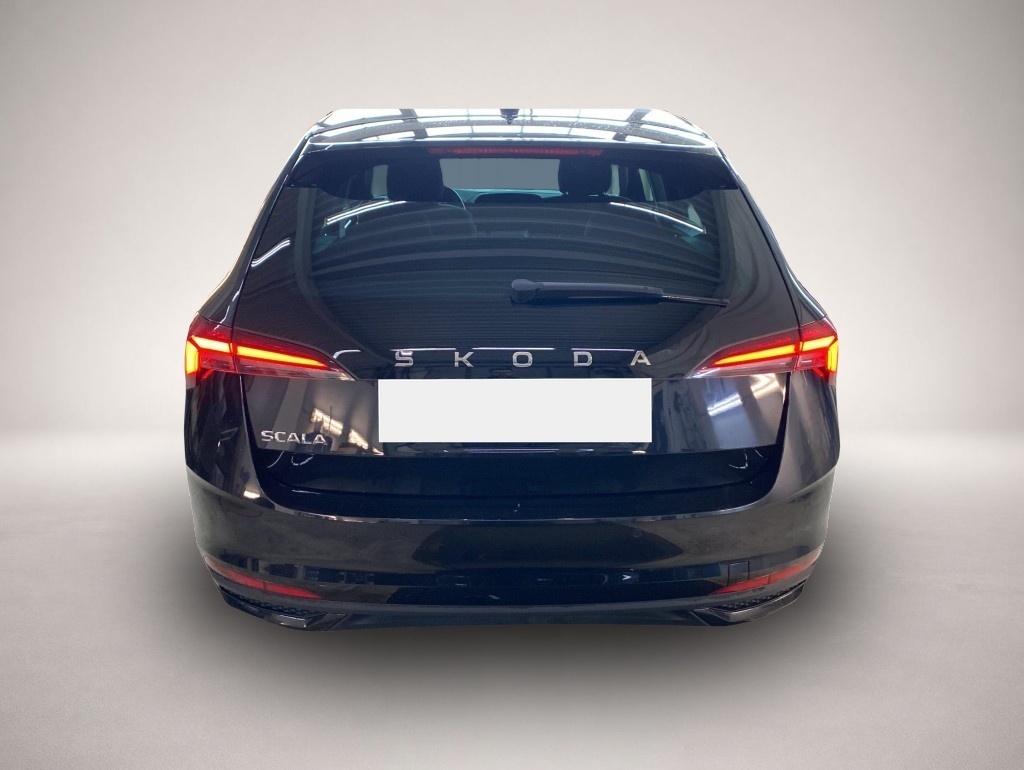 Skoda Scala (03/2025, Benzin)