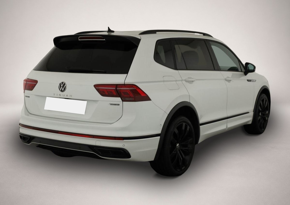 Volkswagen Tiguan Allspace (10/2023, Benzin)