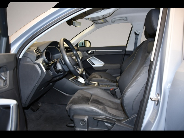 Audi Q3 (12/2020, Diesel)