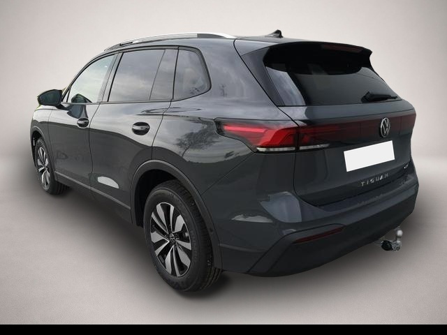 Volkswagen Tiguan (06/2026, Benzin)