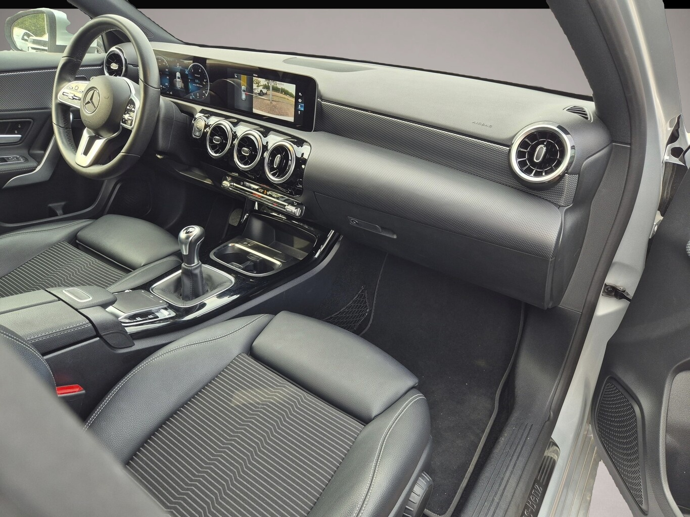 Mercedes-Benz A 200 (08/2018, )