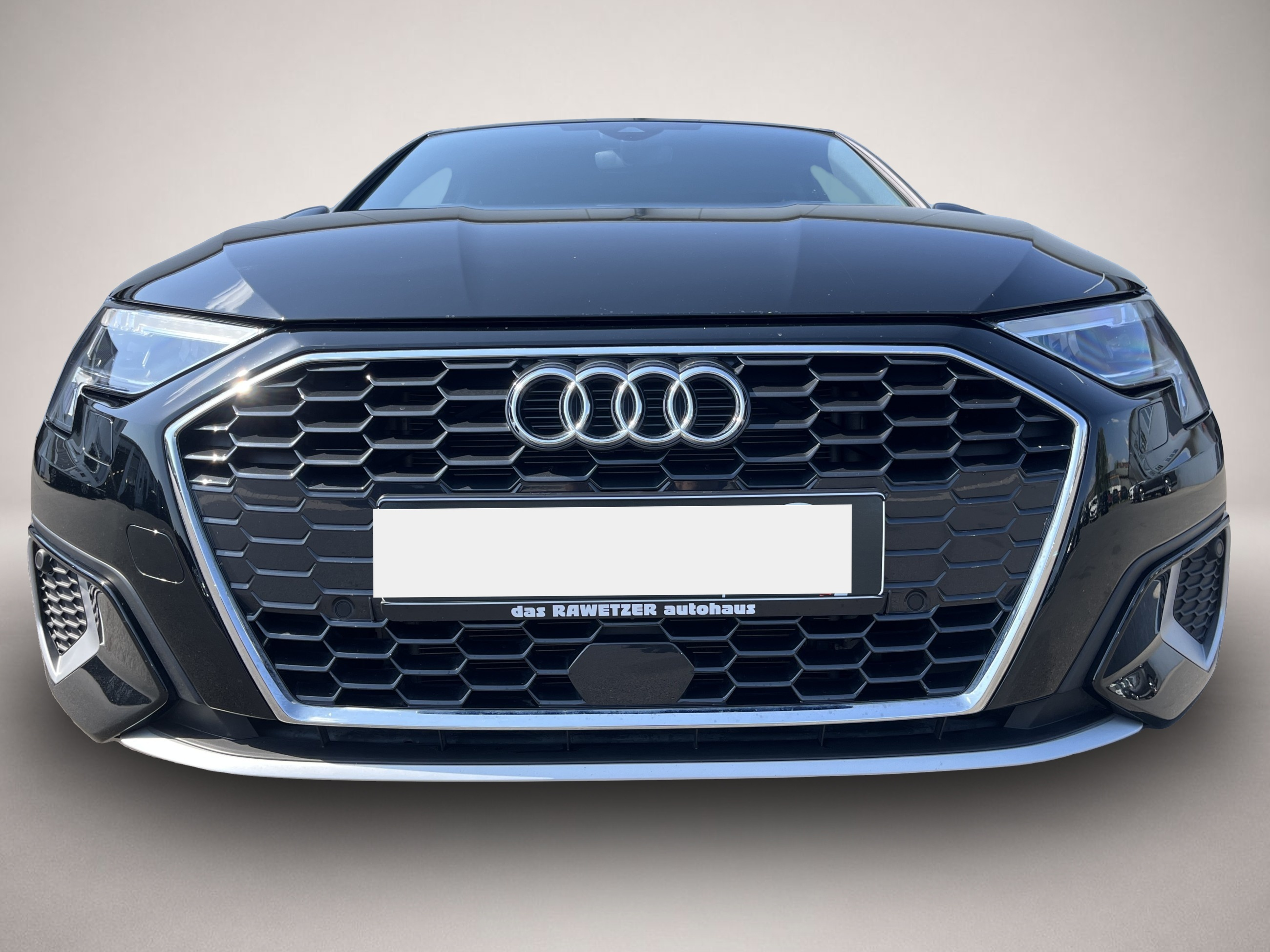 Audi A3 (07/2024, Benzin)
