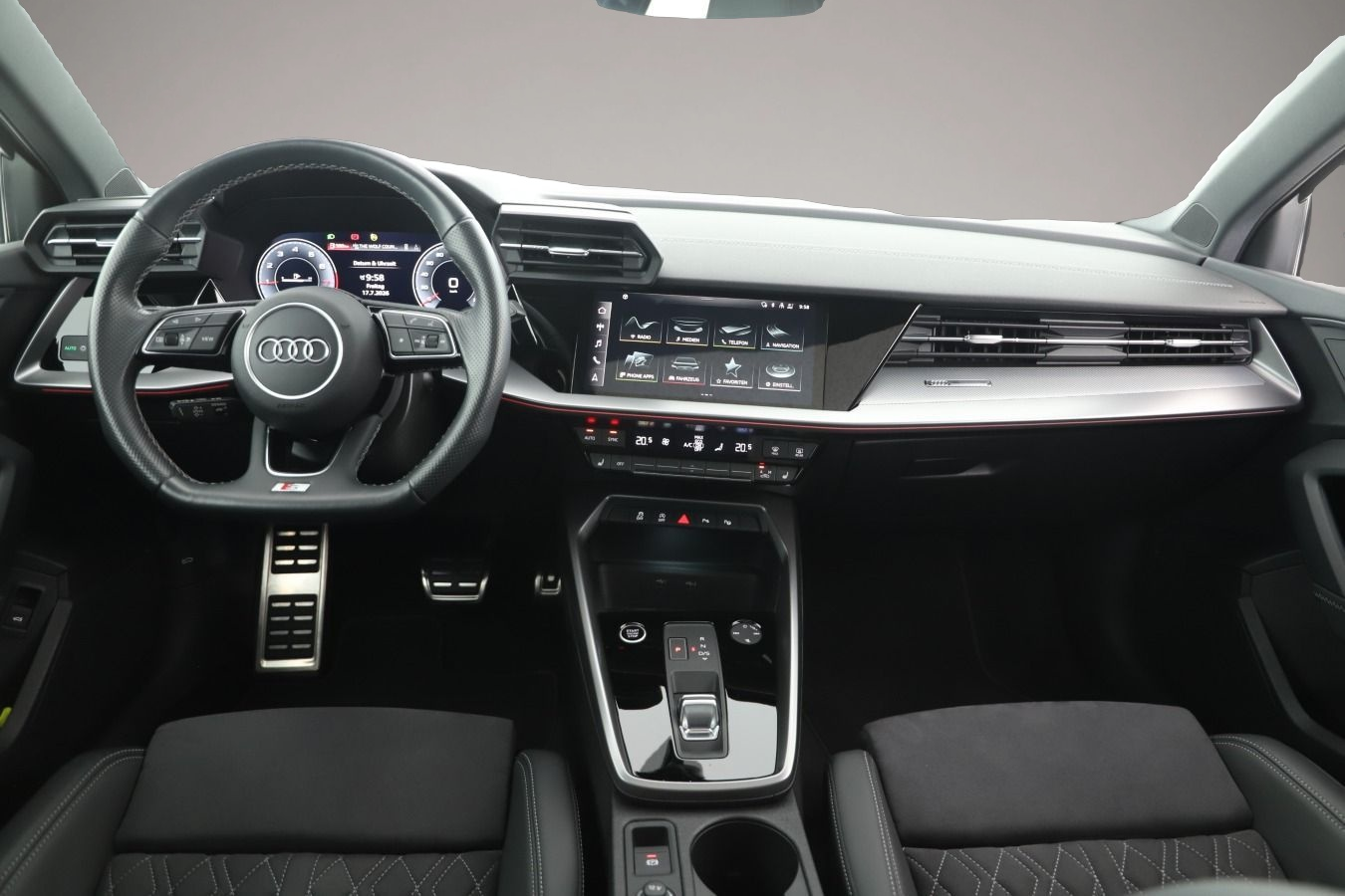 Audi A3 (04/2023, )