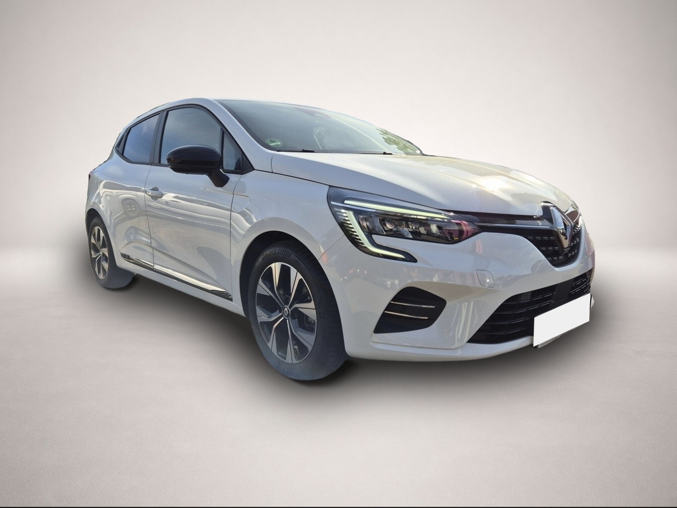 Renault Clio (07/2023, Benzin)