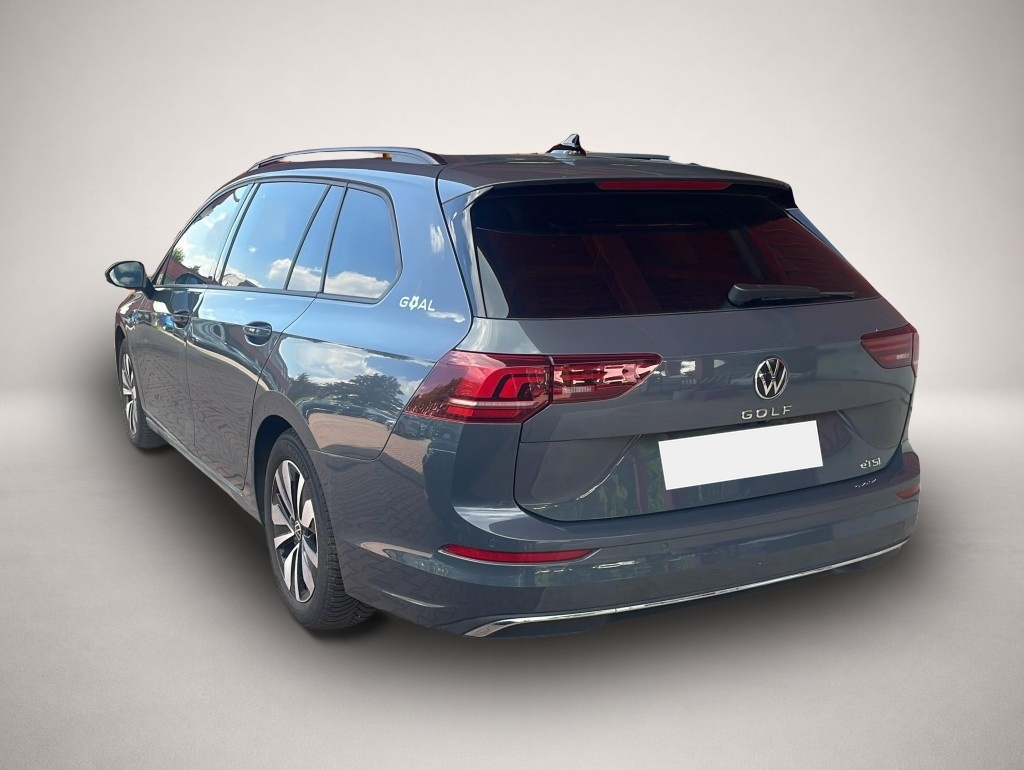 Volkswagen Golf (07/2025, Benzin)