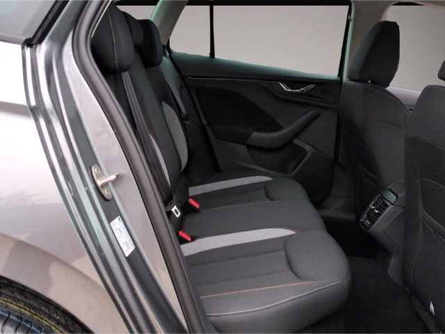 Skoda Kamiq, image 7 of 7