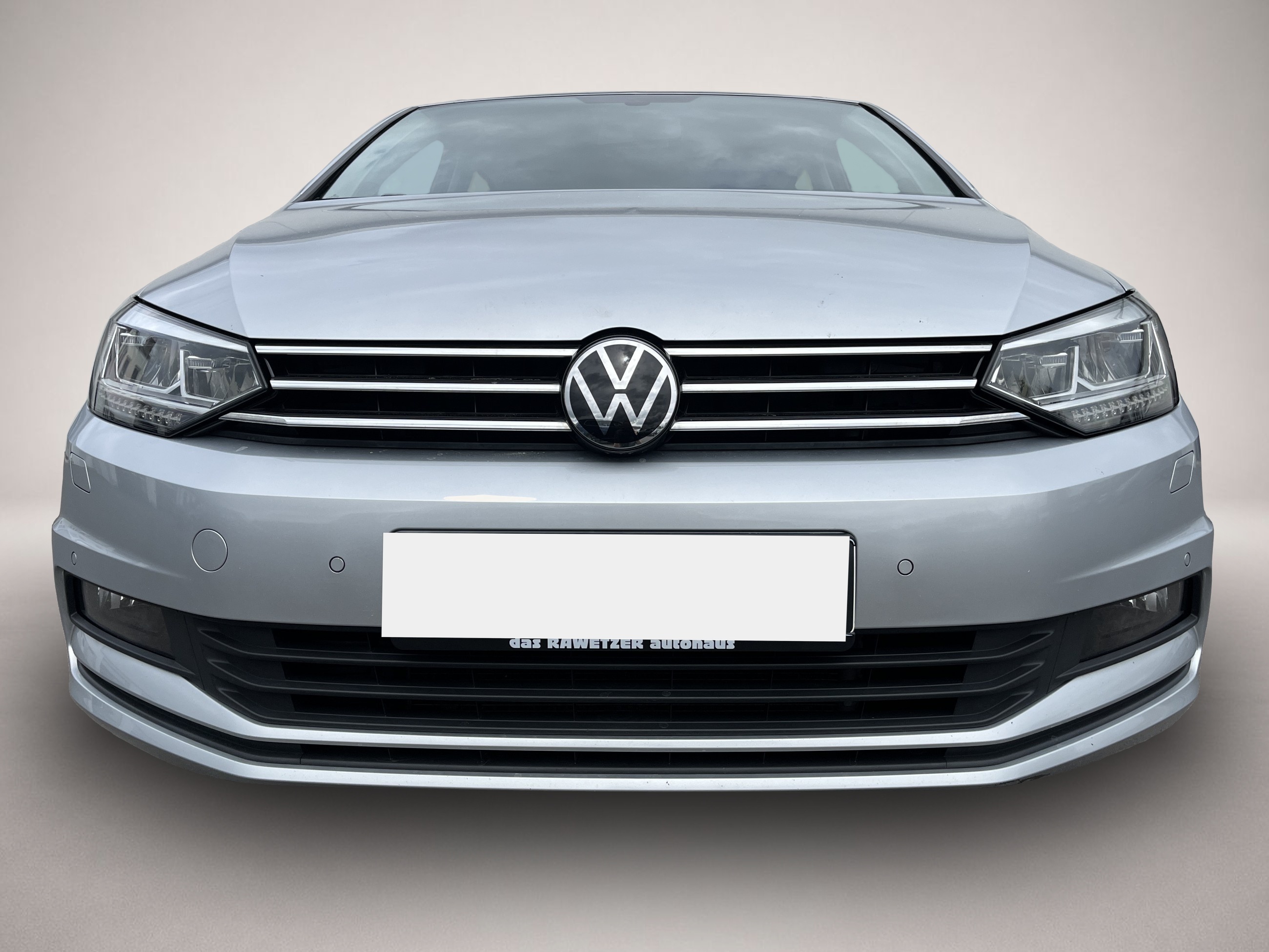 Volkswagen Touran (10/2021, Diesel)